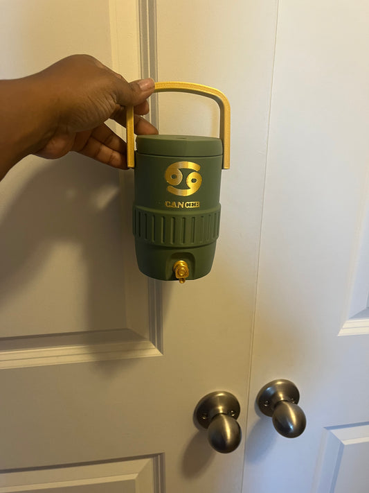 Zodiac 12 oz Soda Can Holder